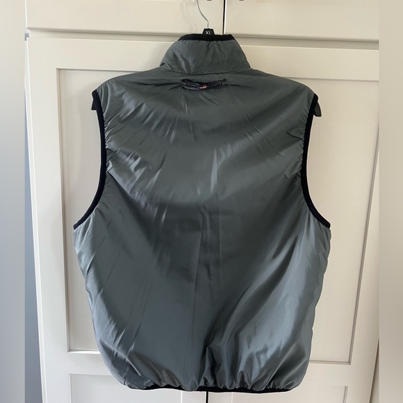 POLO SPORT RALPH LAUREN Reversible Red Fleece Vest - Picture 4 of 12